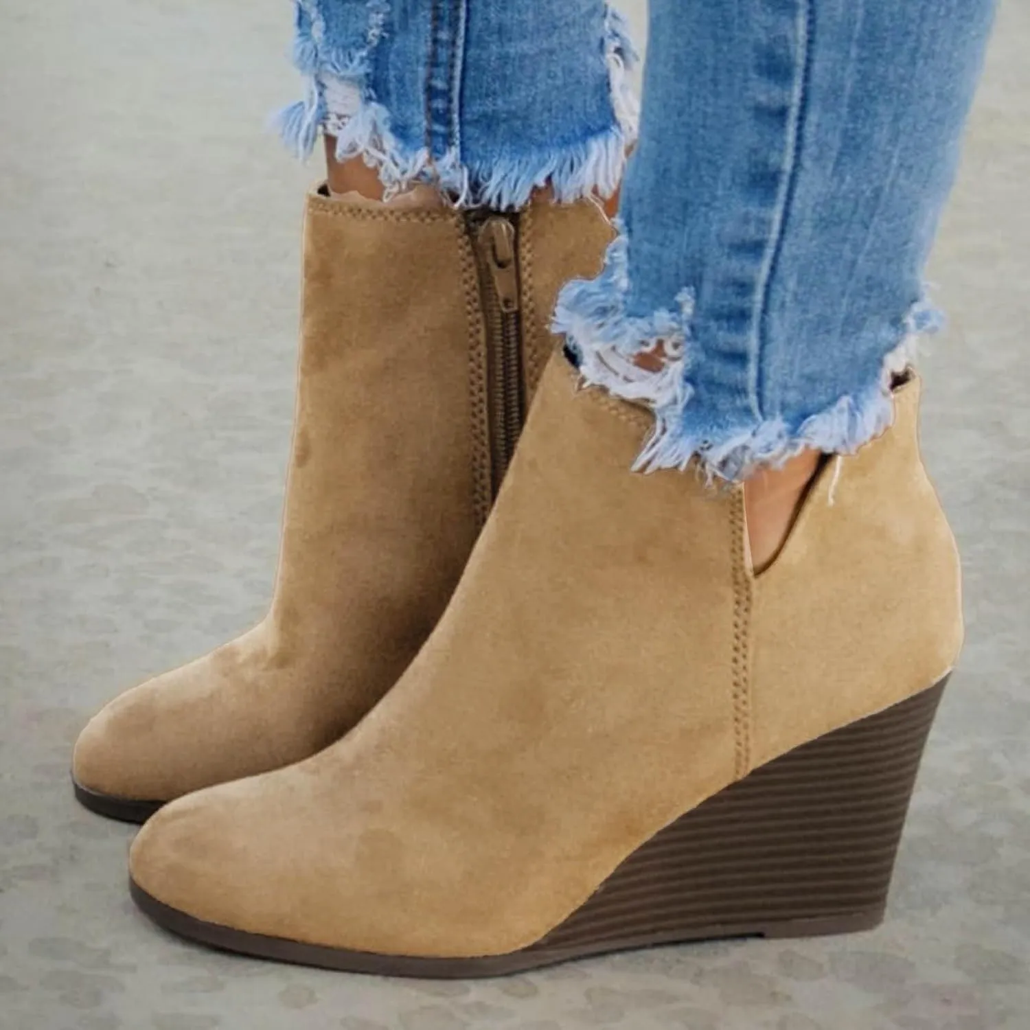 Ankle Boots for Women, Womens Cowboy Boots Low Heel Pointed Toe Retro Cowgirl Boots Chunky Heels Zipper Short Boots