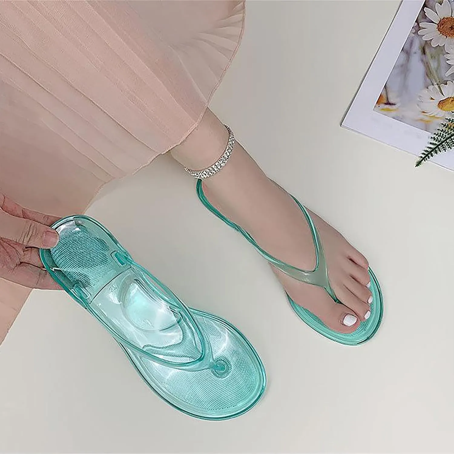 Ladies Summer Transparent Jelly Crystal Flat Bottom Toe Flip Flops Beach Sandal Slippers Womens Boot Slippers Size 6