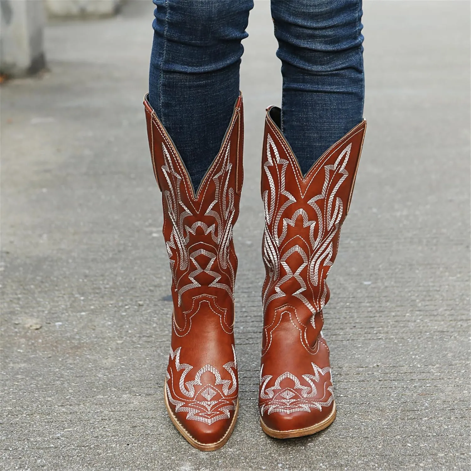 Lausiuoe Cowboy Boots For Women Wide Calf Wide Foot Embroidered Western Boots Knee High Chunky Heel Cowgirl Style Boot