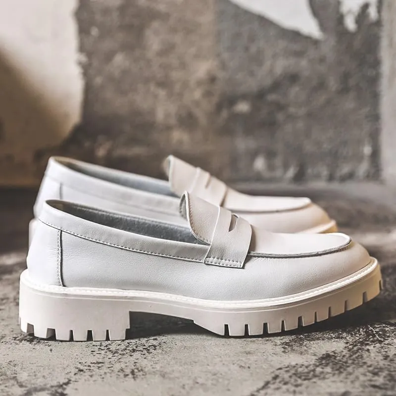Men's Casual Flats Soft Driving Walking Loafer Shoes Breathable Comfort Business Oxford Shoes Men Classic Patent Leather Shoes