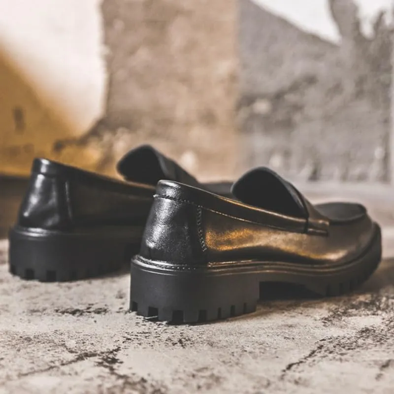 Men's Casual Flats Soft Driving Walking Loafer Shoes Breathable Comfort Business Oxford Shoes Men Classic Patent Leather Shoes