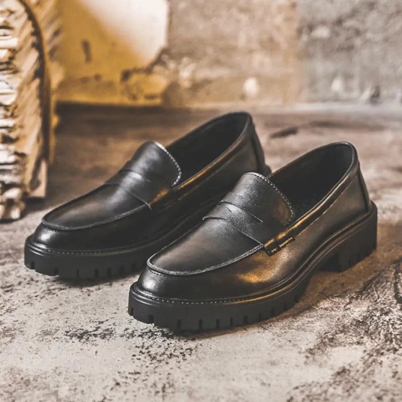 Men's Casual Flats Soft Driving Walking Loafer Shoes Breathable Comfort Business Oxford Shoes Men Classic Patent Leather Shoes
