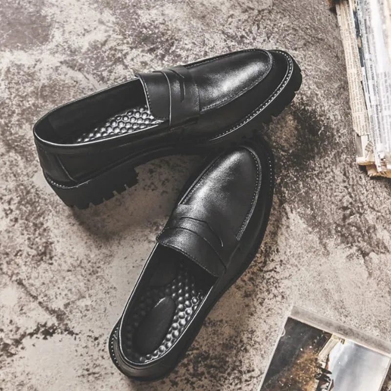 Men's Casual Flats Soft Driving Walking Loafer Shoes Breathable Comfort Business Oxford Shoes Men Classic Patent Leather Shoes