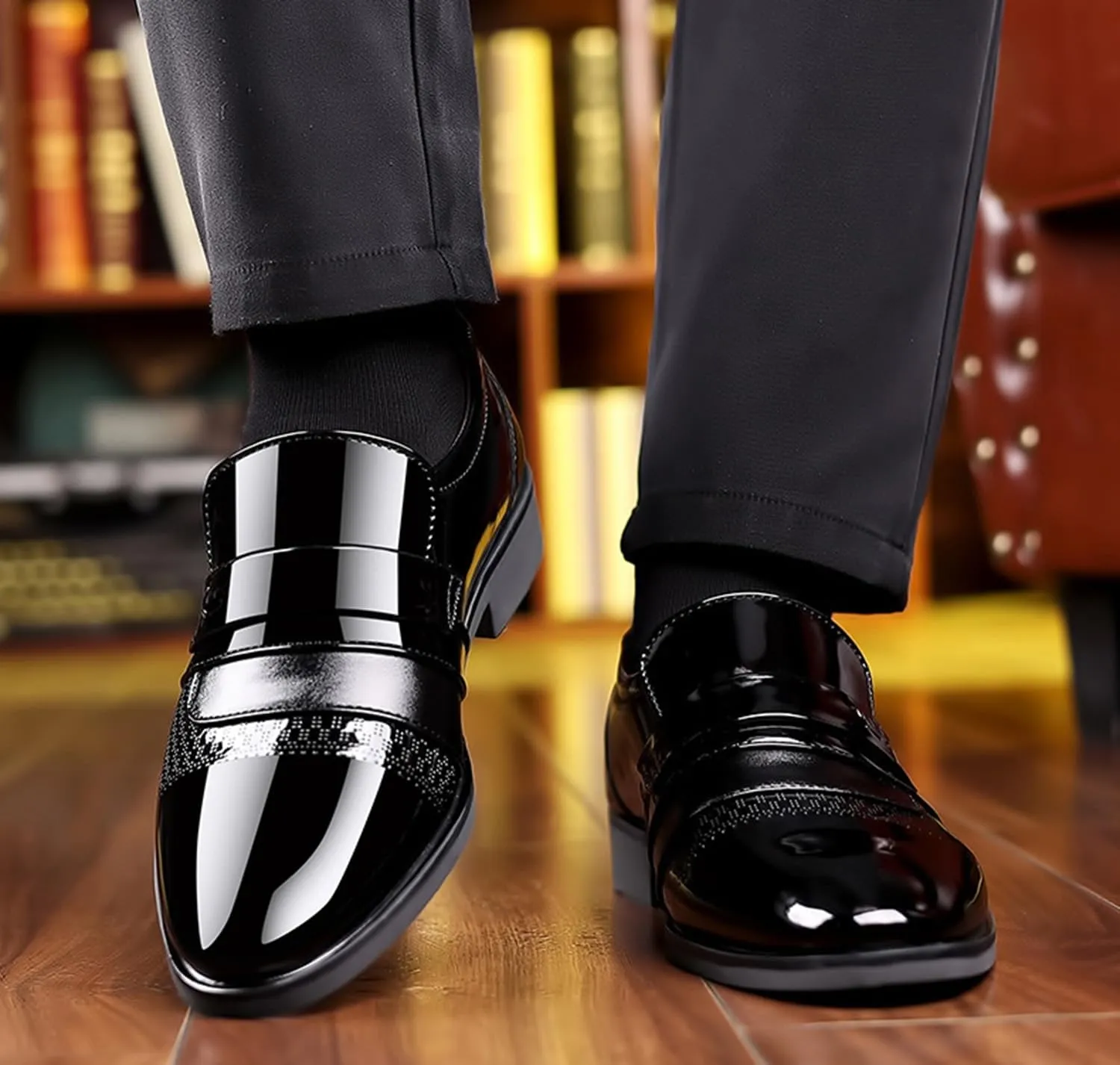 Men's Dress Loafers Shoes Patent Leather Comfy Breathable Driving Shoes Moccasins Oxford Business Shoes for Men