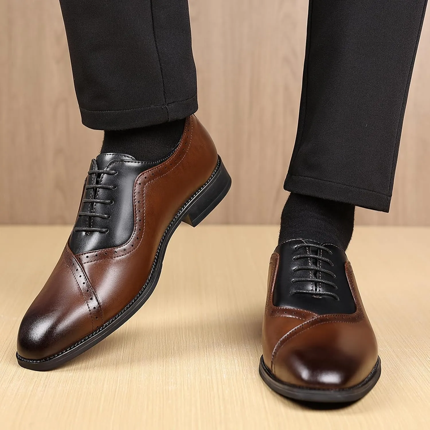 Men's Leather Patchwork Two Tone Dress Oxfords Shoes Fashion Carved Cap-Toe Lace up Low Top Derby Shoes Casual Business Office Wedding Formal Shoes