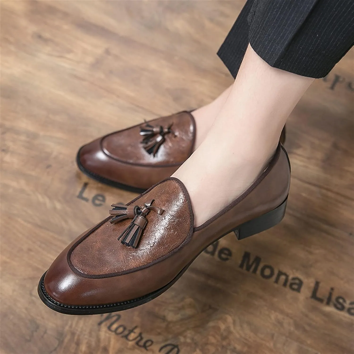 New Men's Loafers Tassel Loafer Shoes Leather Anti-slip Flat Heel Lightweight Casual Slip-ons