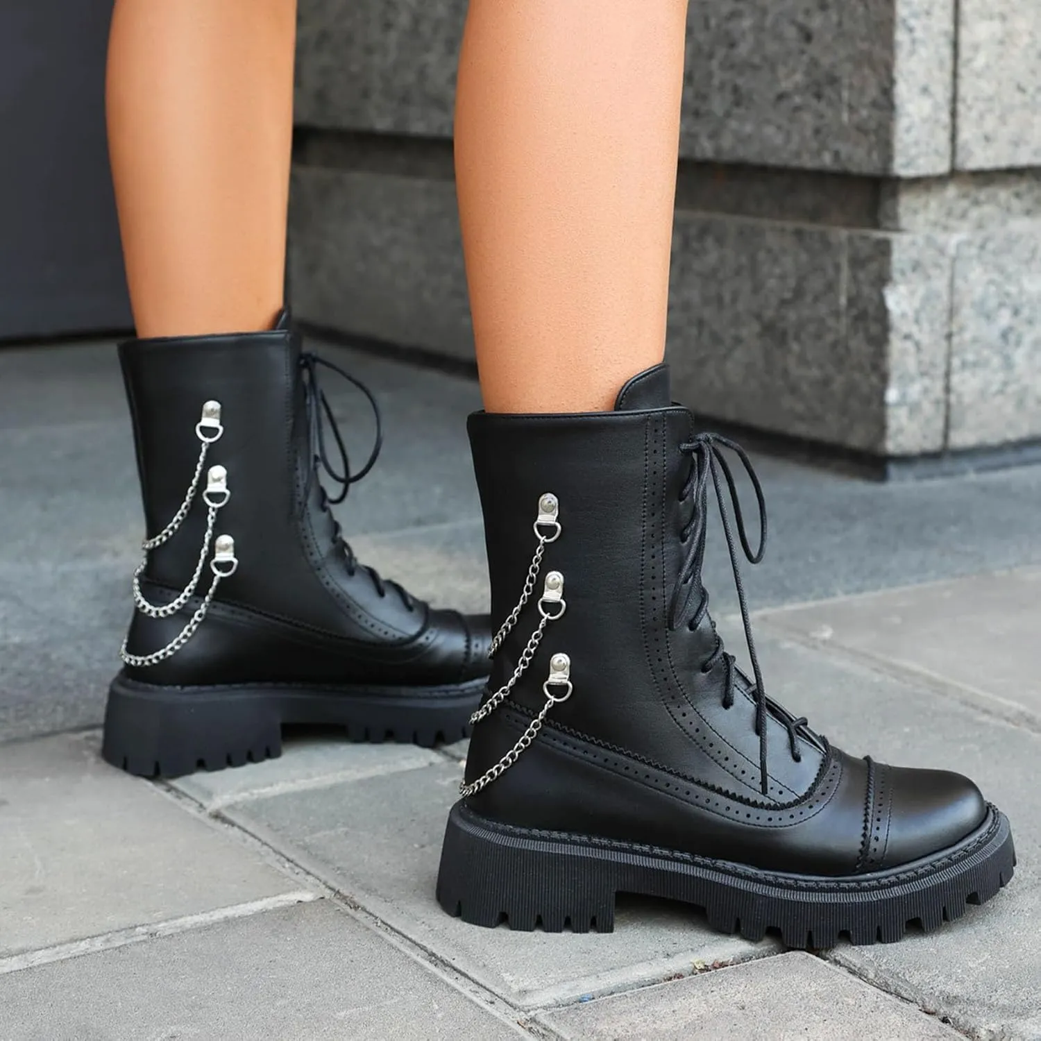 SHEMEE Women's Chunky Low Heels Ankle Boots Comfort Round Square Toe Lace Up Combat Boots Flats British Motorcycle Biker Boots