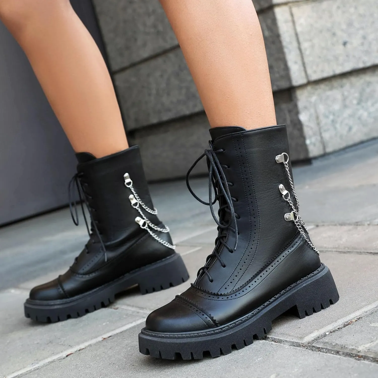 SHEMEE Women's Chunky Low Heels Ankle Boots Comfort Round Square Toe Lace Up Combat Boots Flats British Motorcycle Biker Boots