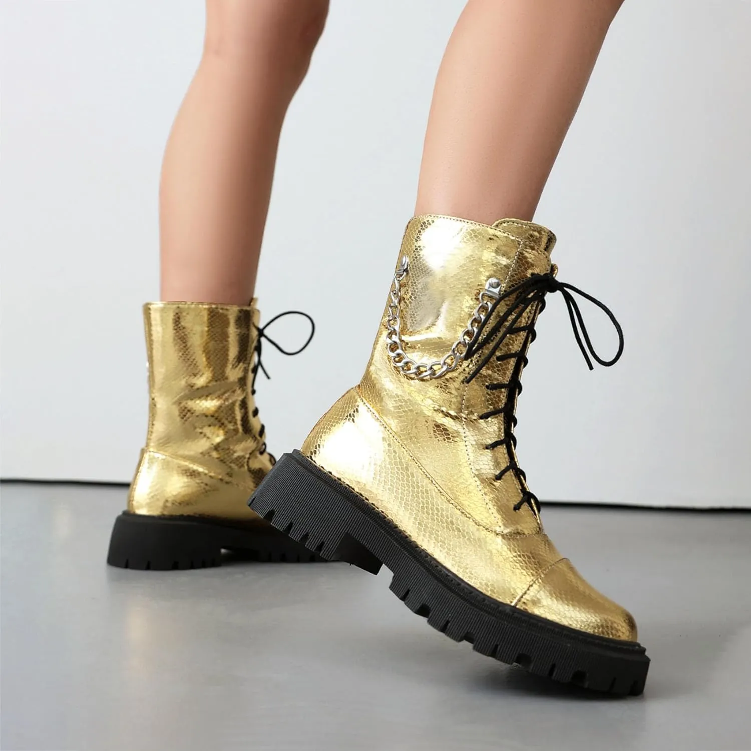 SHEMEE Women's Chunky Low Heels Ankle Boots Comfort Round Square Toe Lace Up Combat Boots Flats British Motorcycle Biker Boots