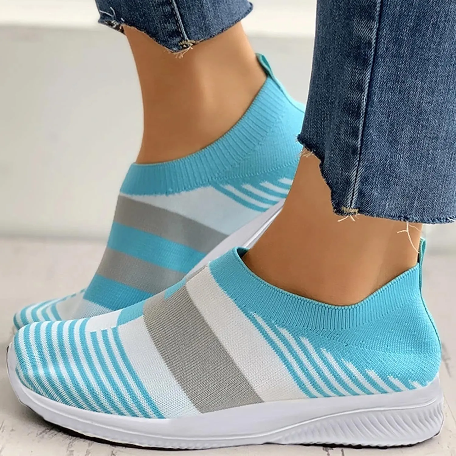 Slip on Shoes Women Breathable Fashion Sneakers Slip on Shoes Women Comfortable Women's Casual Lace Up Sneakers