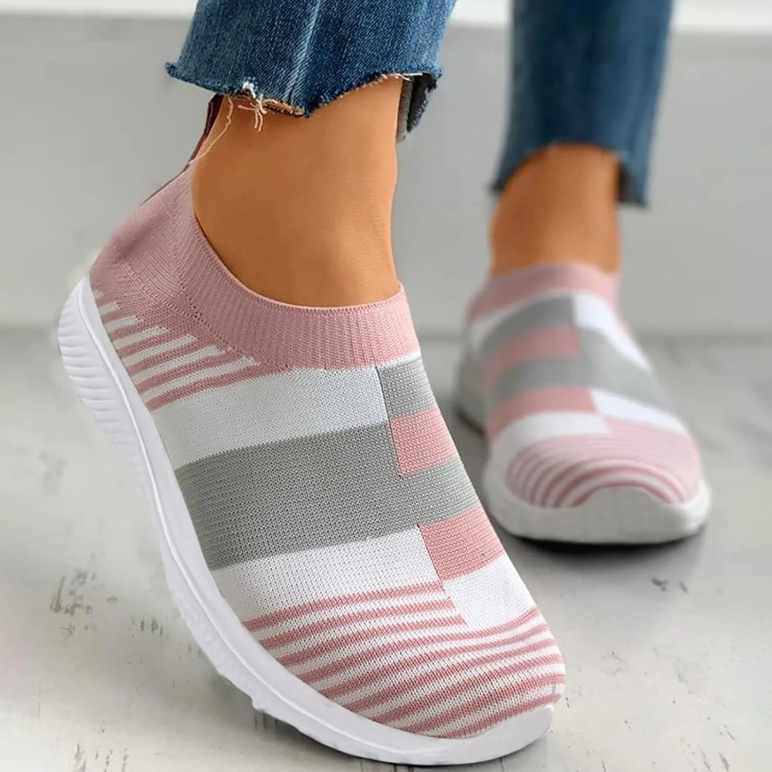 Slip on Shoes Women Breathable Fashion Sneakers Slip on Shoes Women Comfortable Women's Casual Lace Up Sneakers