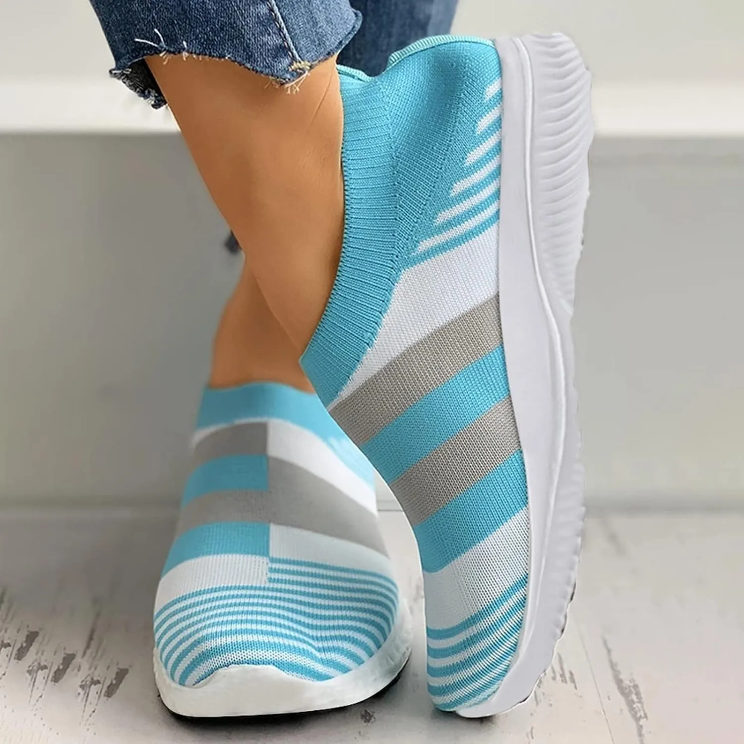 Slip on Shoes Women Breathable Fashion Sneakers Slip on Shoes Women Comfortable Women's Casual Lace Up Sneakers