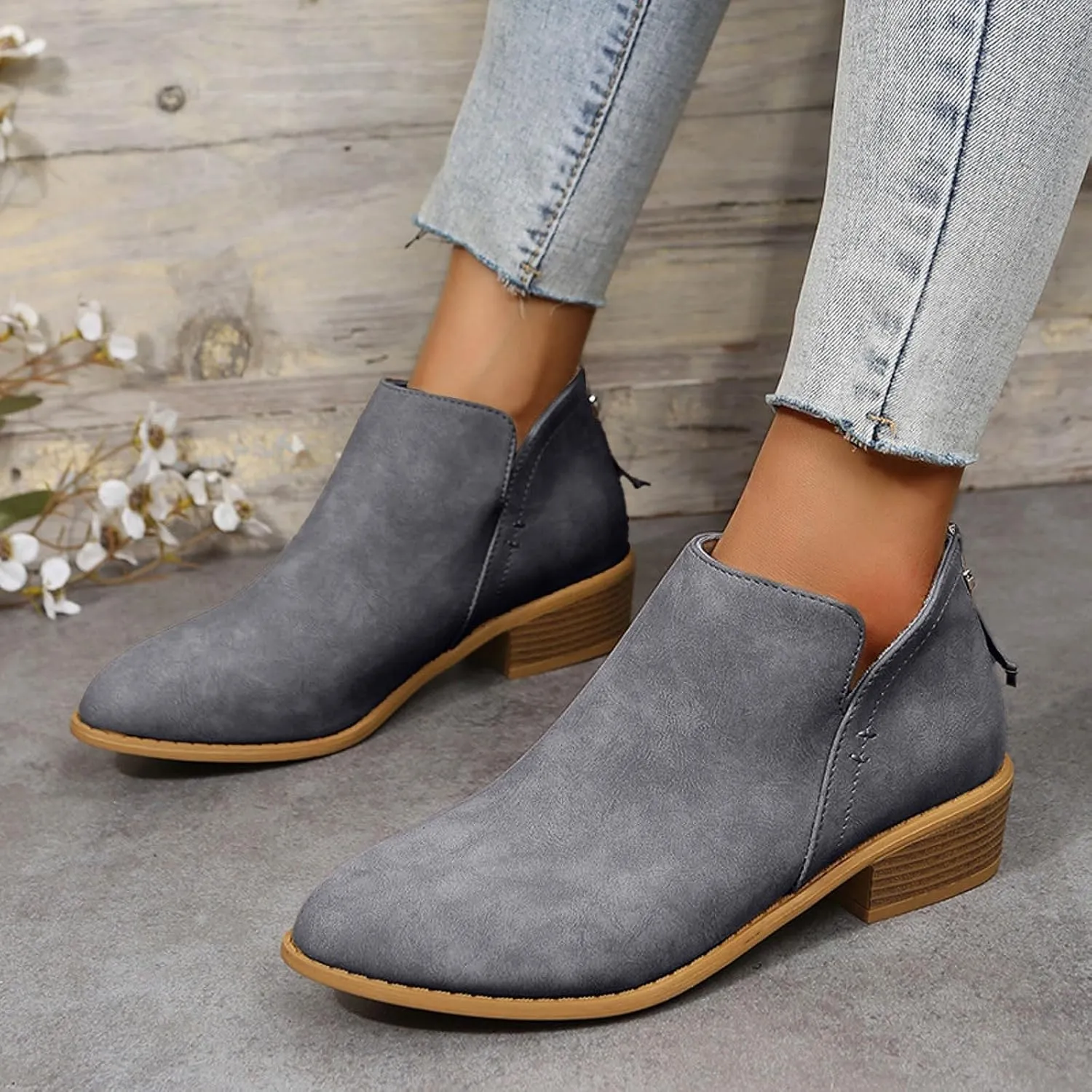 Women's Ankle Booties Fashion Round Toe V Cut Out Slip On Chunky Mid Heels Cowboy Boots Walking Shoes For Women Ladies Bohemian Beach Travel Sandals Fall Winter Shoes