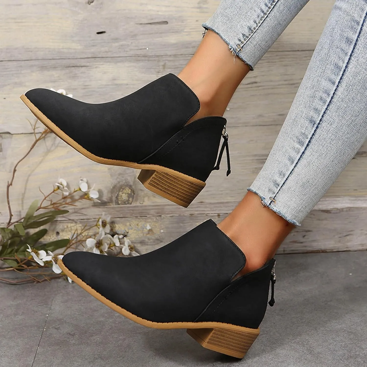 Women's Ankle Booties Fashion Round Toe V Cut Out Slip On Chunky Mid Heels Cowboy Boots Walking Shoes For Women Ladies Bohemian Beach Travel Sandals Fall Winter Shoes