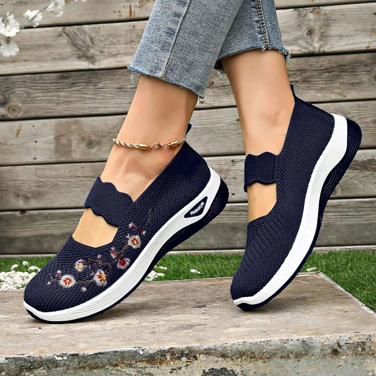 Women's Knitted Mesh Flat Loafers Slip-On Breathable Comfortable Low Top Sport Shoes Fashion Casual Basketball Shoes