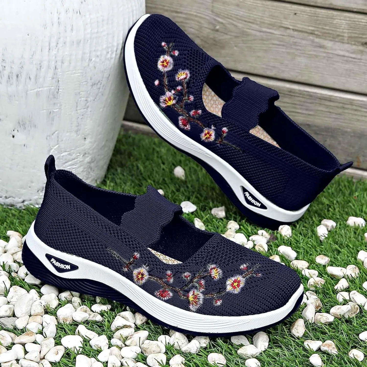 Women's Knitted Mesh Flat Loafers Slip-On Breathable Comfortable Low Top Sport Shoes Fashion Casual Basketball Shoes
