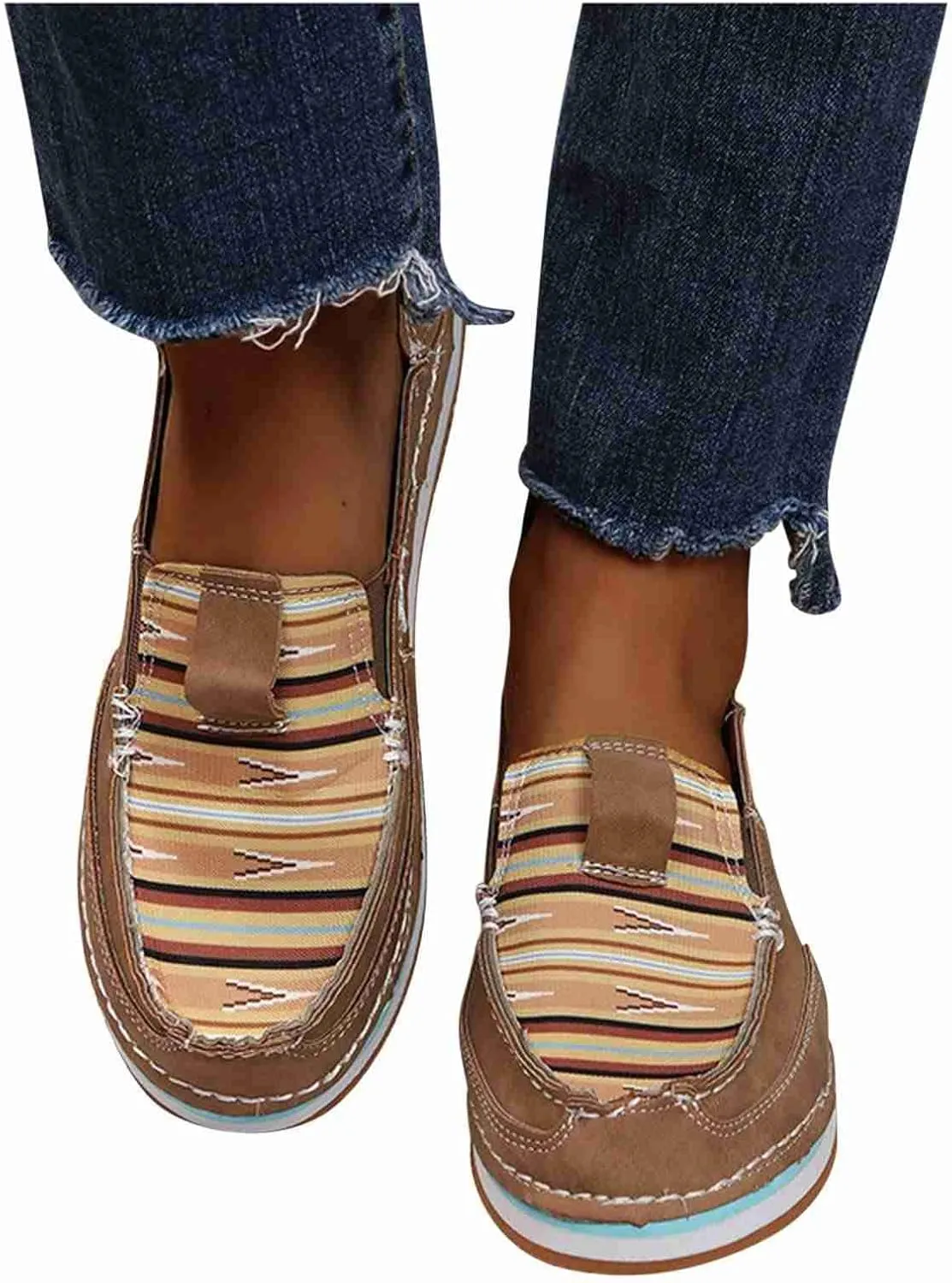 ZBYY Women's Canvas Slip on Loafer Fashion Casual Classic Comfort Leopard Print Walking Low Top Canvas Sneakers